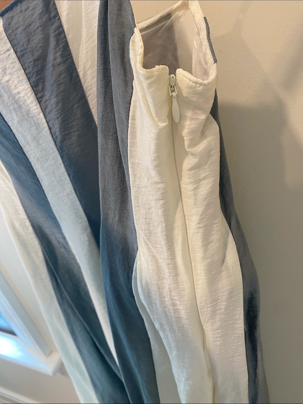 Madewell Striped Midi Dress - Picture 8 of 9